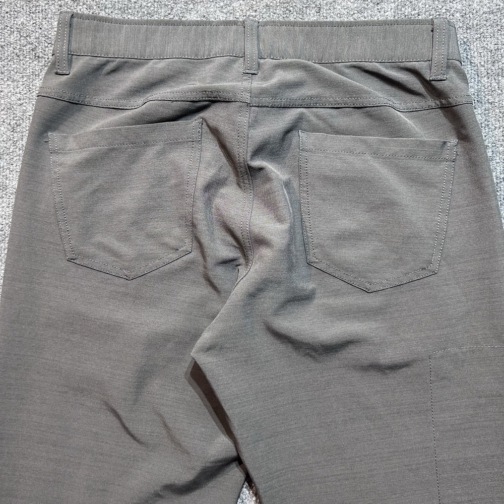 BYLT Premium Basics Everyday Pant 2.0 Mens 32x30 Black Stretch Chino Straight - Picture 6 of 10